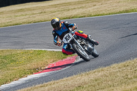 cadwell-park;cadwell-park-photographs;cadwell-trackday-photographs;enduro-digital-images;event-digital-images;eventdigitalimages;peter-wileman-photography;racing-digital-images;trackday-digital-images;trackday-photos